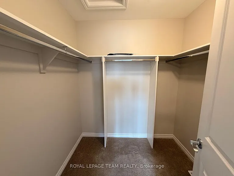 343 Grackle St N — Photo 26