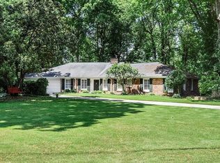 1025 Coronado Dr NW, Atlanta, GA 30327