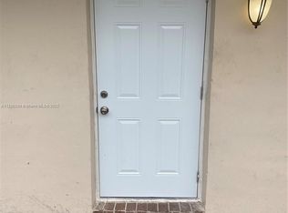 240 SE 9th Ave #2, Pompano Beach, FL 33060