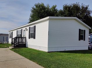 3722 Heathwood #307, White Lake, MI
