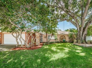 60 Pelican Pl, Palm Harbor, FL 34683