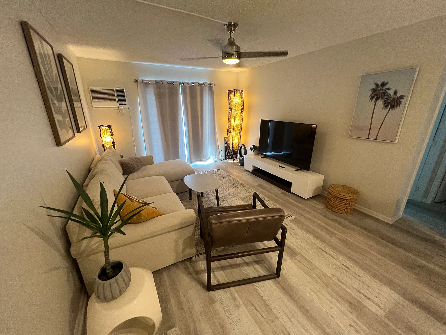 1 bed, 647 sqft, $2,295 — Photo 3