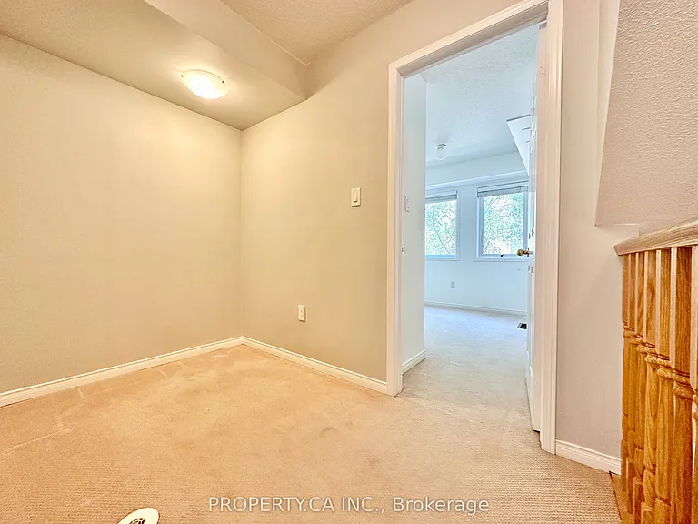 40 Merchant Ln #116 — Photo 32