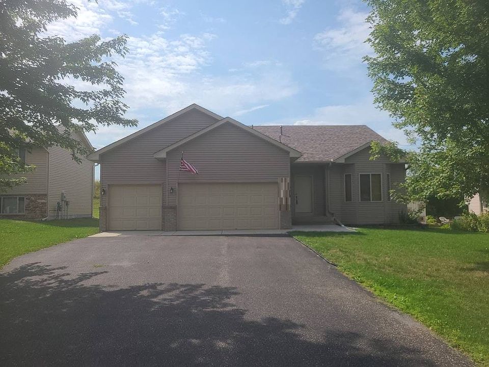 1st image of 1379 Landings Ln