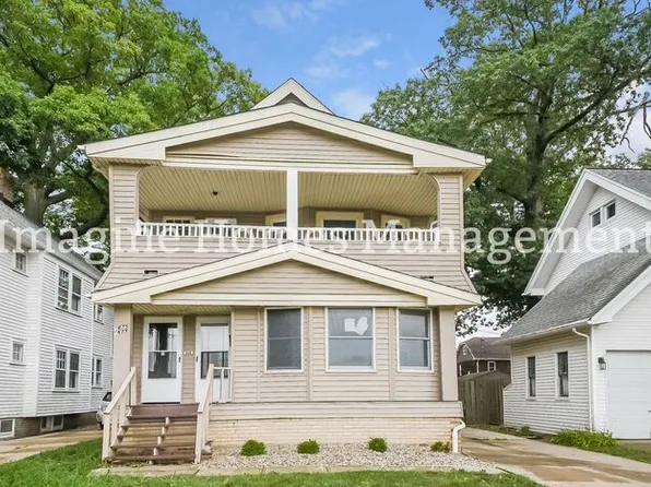 1677 Bunts Rd, Lakewood, OH 44107