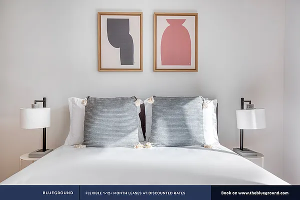 Rented by The Blueground | media 12