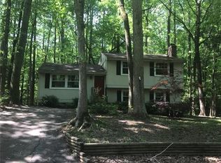 4604 Peppercorn Pl, Midlothian, VA 23112