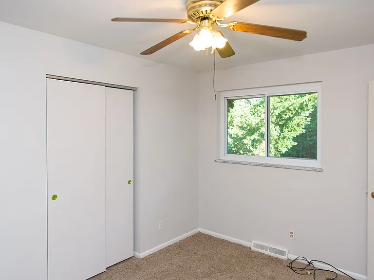2656 Royal Glen Dr — Photo 21
