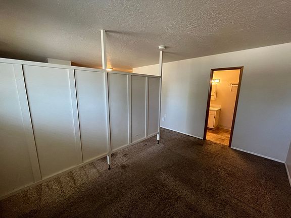 5th image of 613 SW 9th St #5