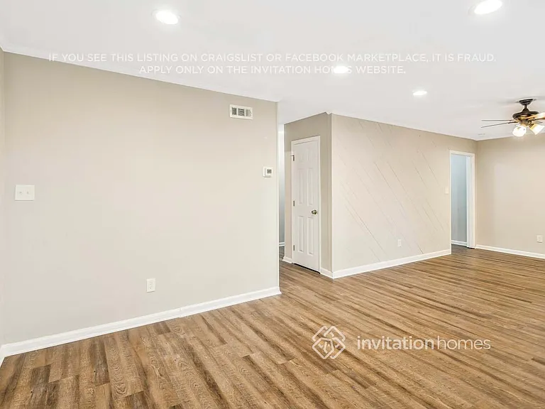 124 Plaza Dr — Photo 7