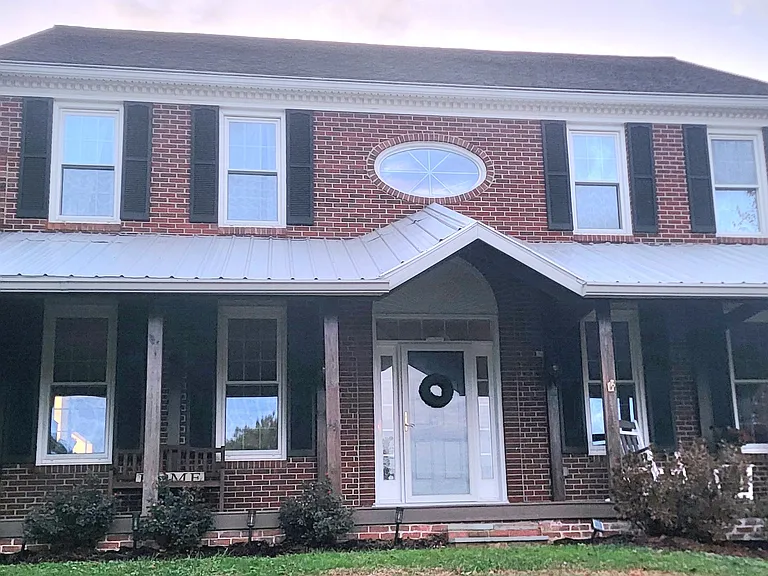 4524 Rutherford Way — Photo 1