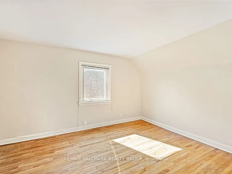 359 Dominion Ave #2 — Photo 10