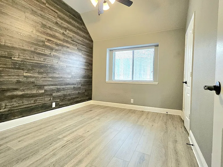 2101A Timineri Dr — Photo 25