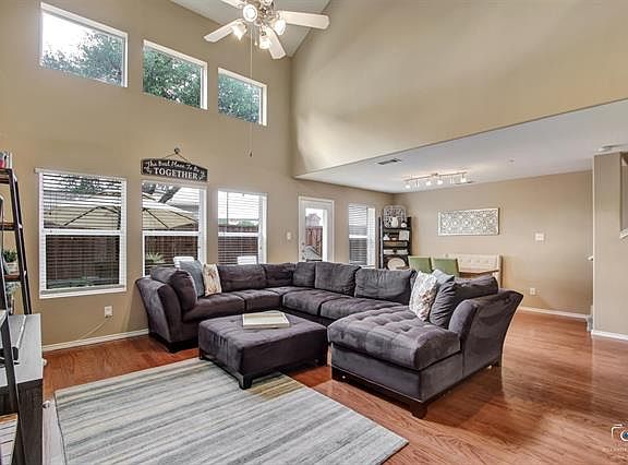 5th image of 5459 Crimson Oaks Dr