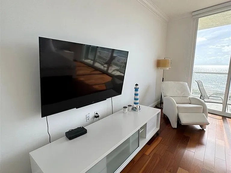 704 N Ocean Blvd #504 — Photo 14
