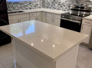 1447 Hunakai St APT 1, Honolulu, HI 96816