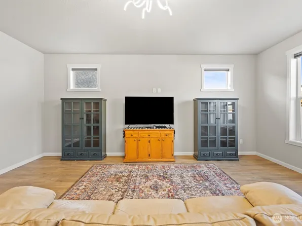 4712 W Coyote ST W, Moses Lake, WA 98837