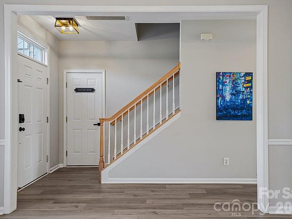 2nd image of 2120 Mondo Ln
