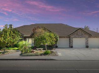 2432 W Vine St, Lodi, CA 95242