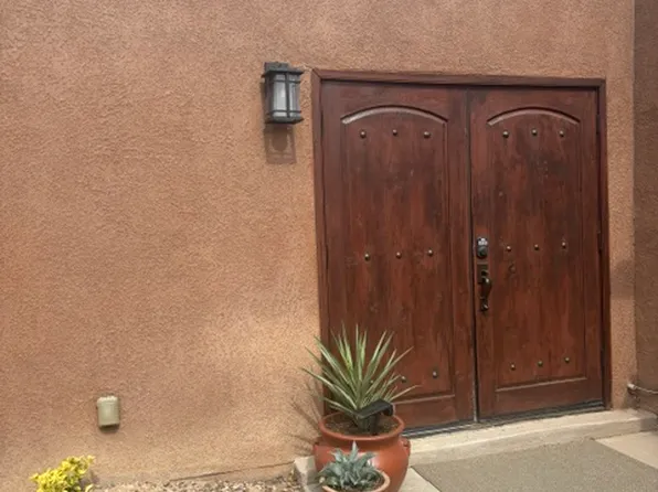 800 Calle Fuerte NE, Albuquerque, NM 87113