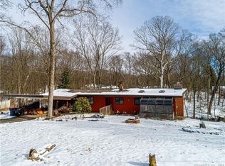 425 Barton Dr, Orange, CT 06477