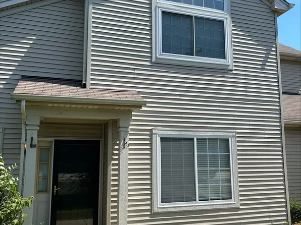 398 N Patriot Dr, Hainesville, IL 60030