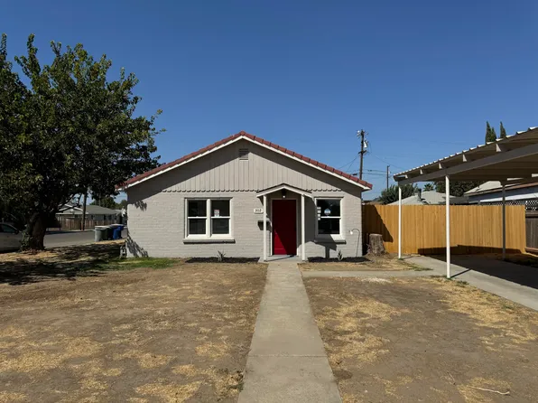 302 Walnut Street, Lemoore, CA 93245