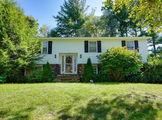 9 Turmaine St, Marlborough, MA 01752
