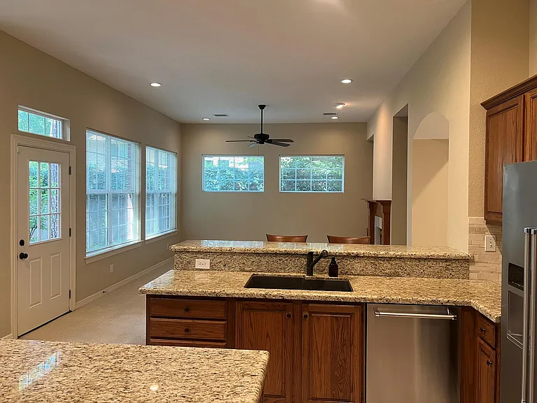 110 S Mill Trace Dr — Photo 20