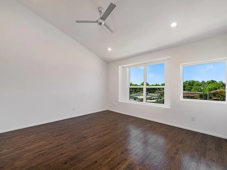 6059 La Vista Dr — Photo 20