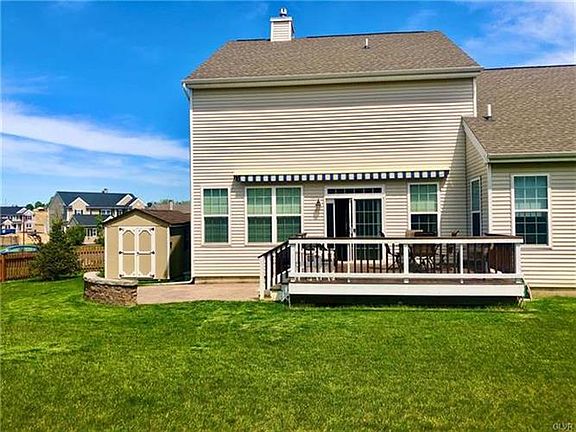 2nd image of 2826 Farmstead Dr