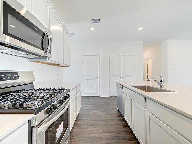 5023 Lavaridge Ln — Photo 25
