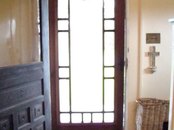 Arts and Crafts front entrance