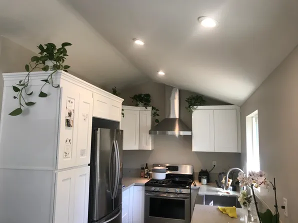 334 Alvarado St #3, Redlands, CA 92373