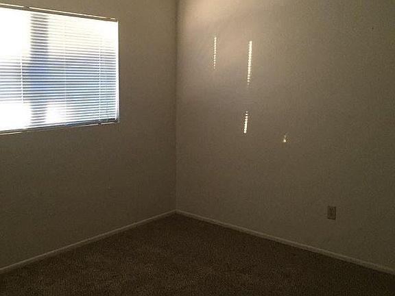 5th image of 71761 Buena Vista Ave