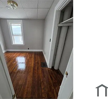 5 Bloomfield St — Photo 2