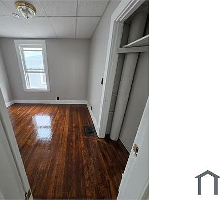 2nd image of 5 Bloomfield St Floor 1