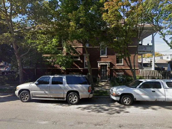 5200 W Hutchinson St, Chicago, IL 60641