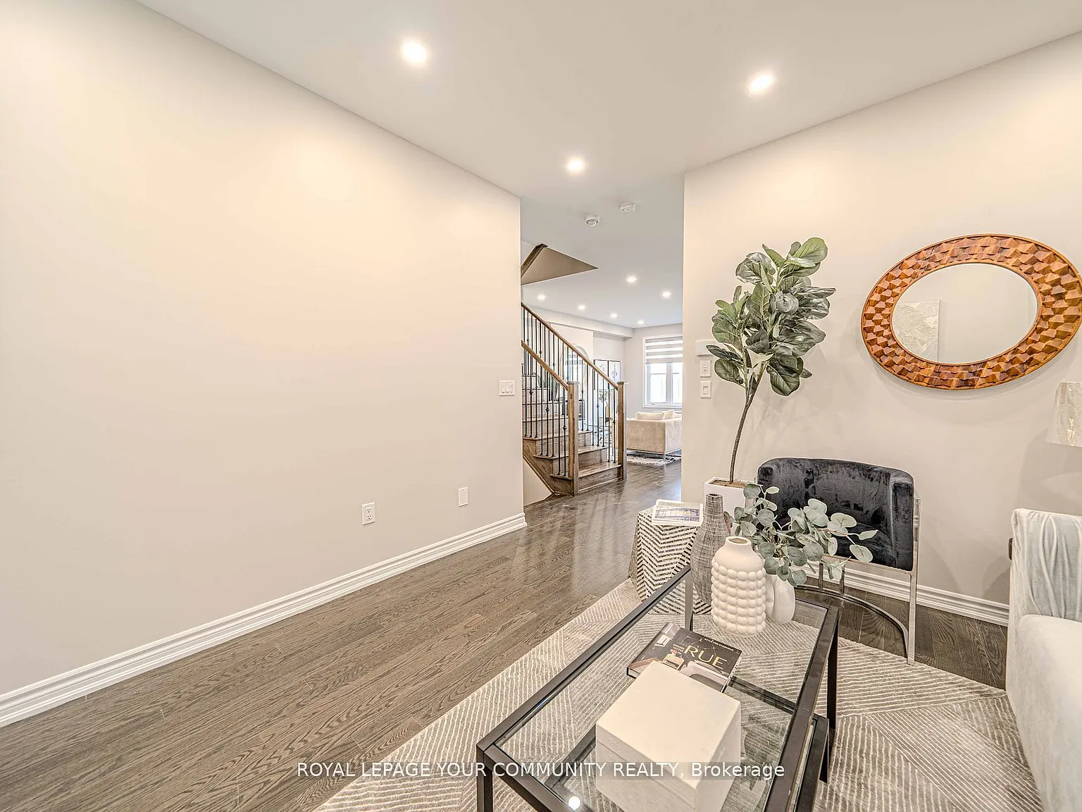 4 bed, $3,400 — Photo 4