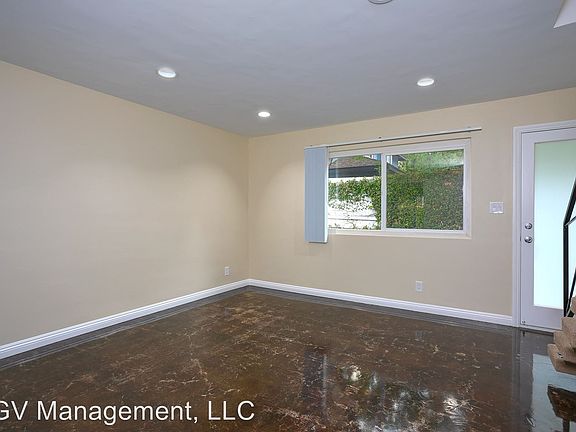 3rd image of 46 E Highland Ave APT D