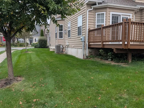 2124 Glenhaven Way, Pennsburg, PA 18073