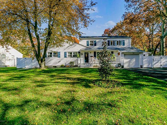 2nd image of 337 Winchester Dr