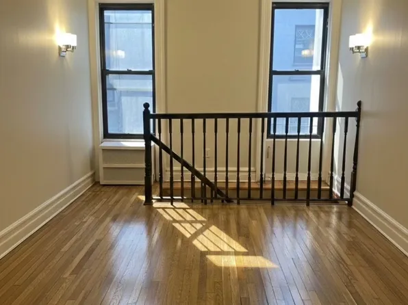 408 8th Avenue image 1 of 13