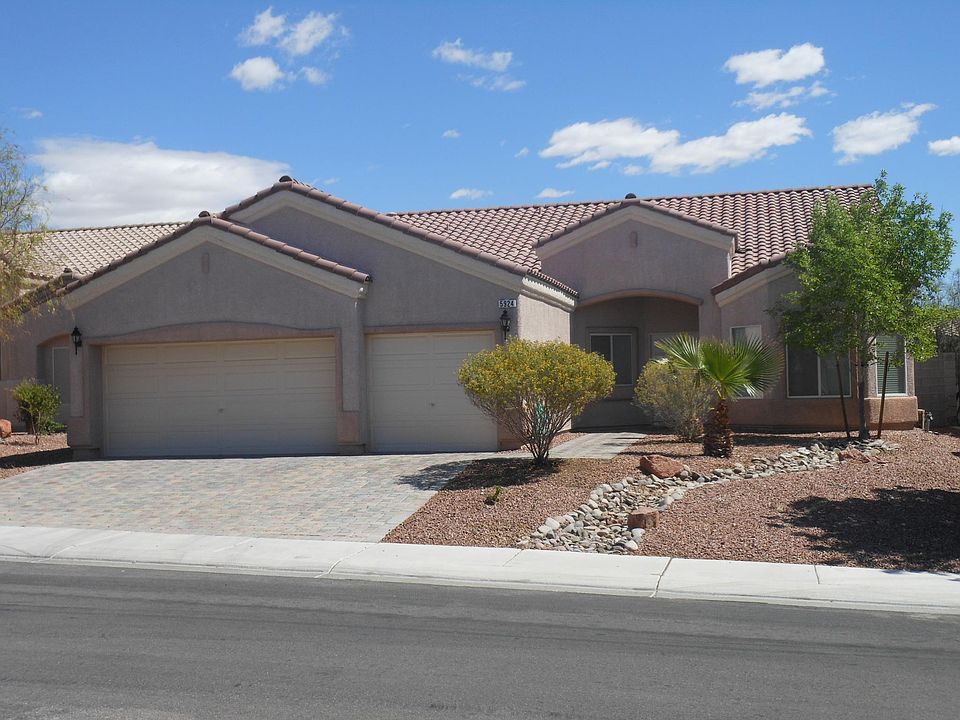 1st image of 5924 Aqua Verde St
