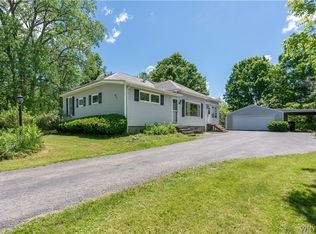 217 Three Rod Rd, Alden, NY 14004