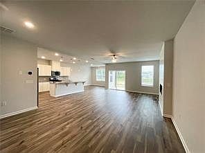 2nd image of 305 Green Love Ln
