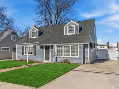 86 Oceanview Avenue, Valley Stream, NY, 11581