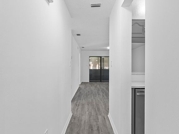 3rd image of 1715 Harrison St APT 238