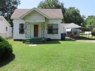 615 W Nevada Ave, Chickasha, OK 73018