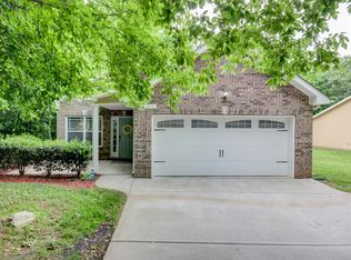 816 Dunbar Cave Rd, Clarksville, TN 37043